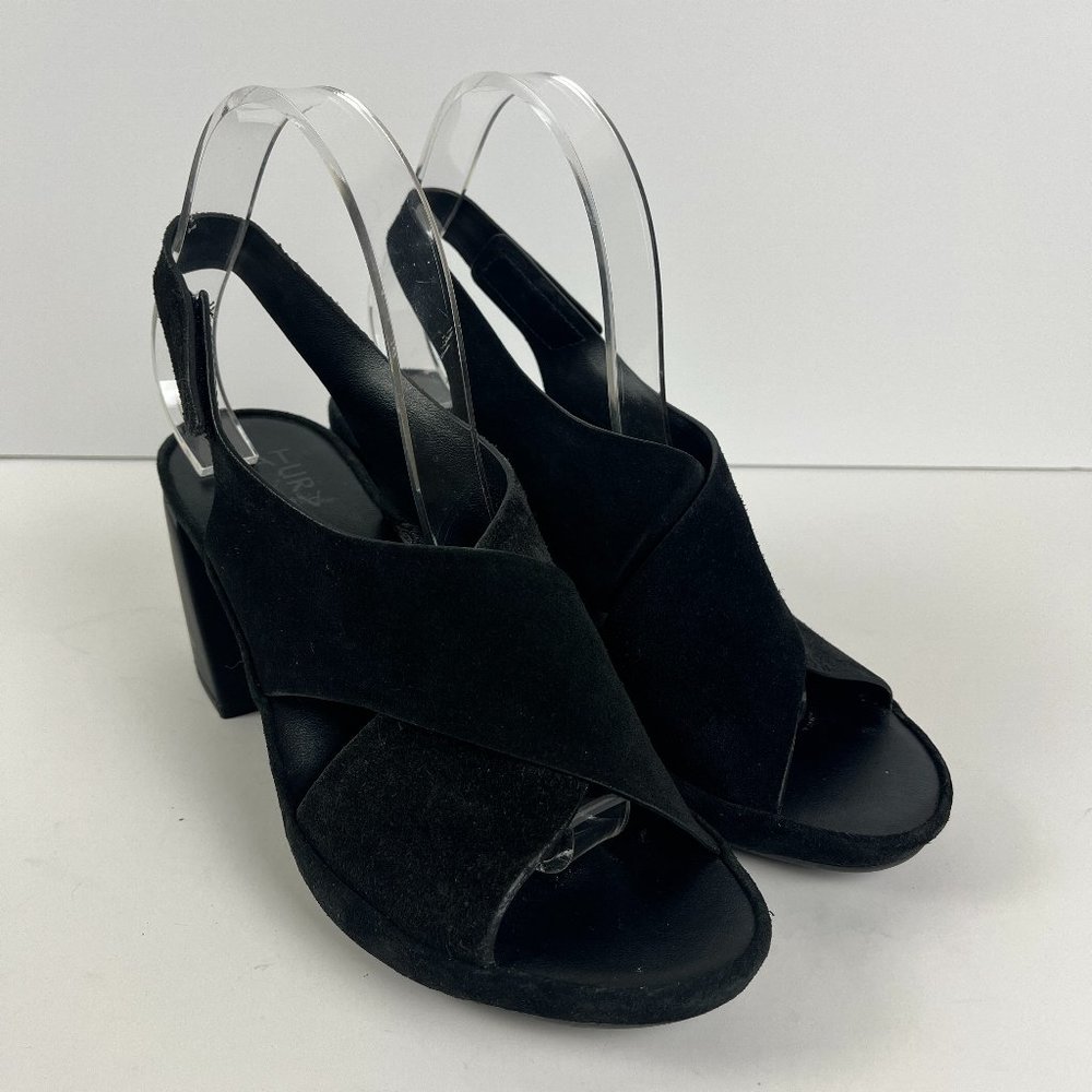 NWOT Naturalizer Black Suede Crisscross Slingback Heels